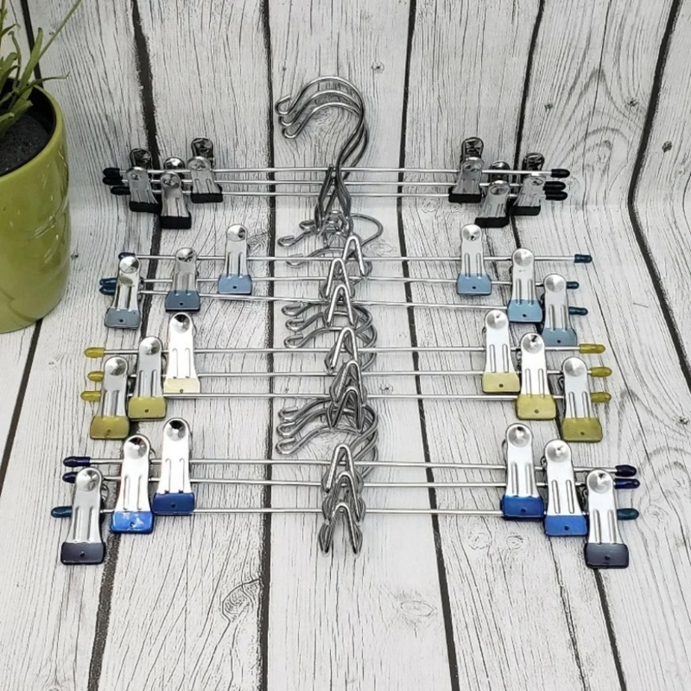 12 Skirt/Pant Hangers